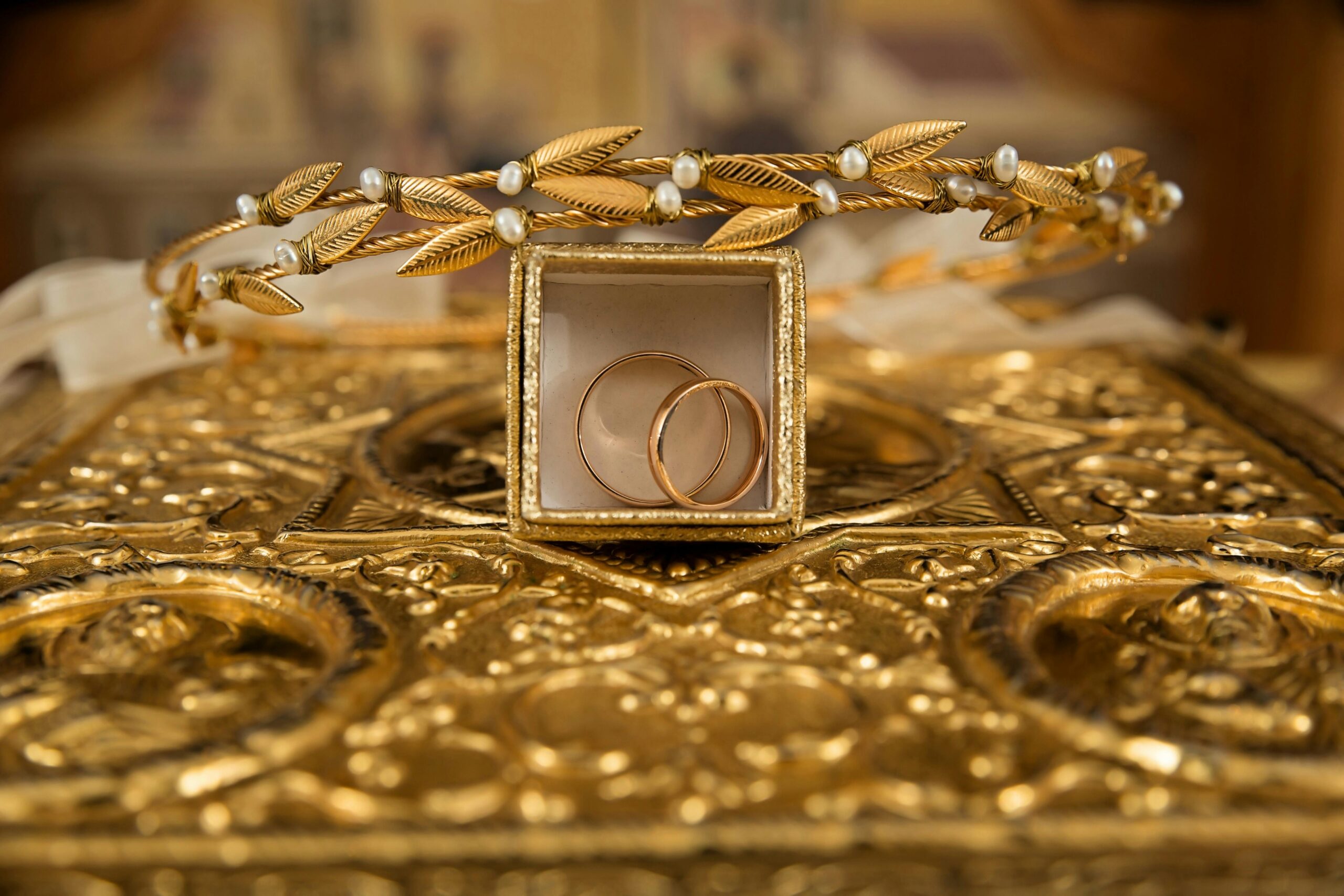 gold jewellery